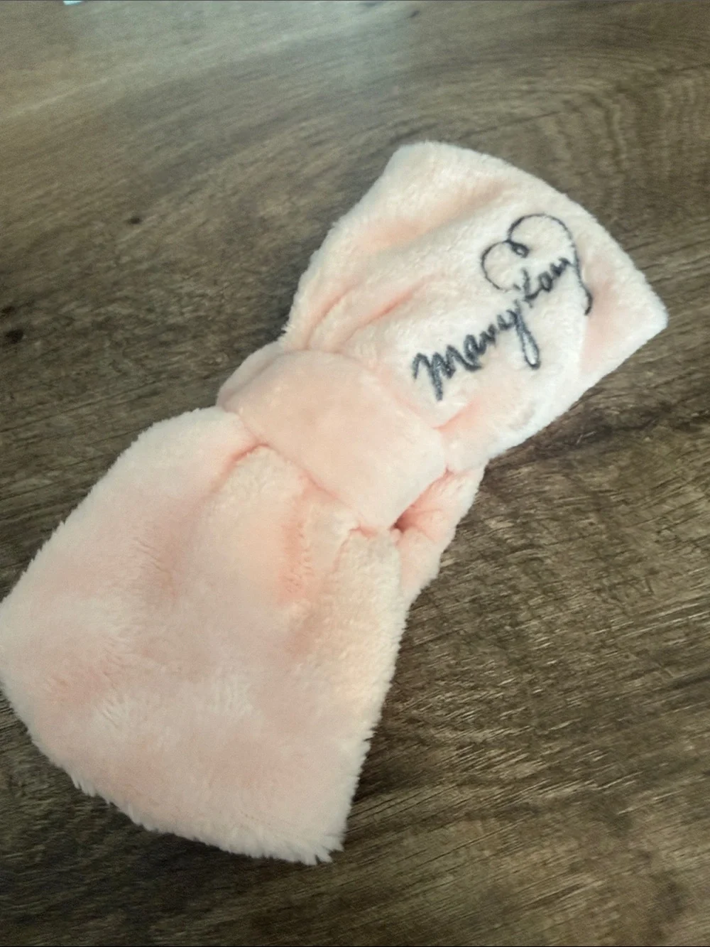 Mary Kay Hydrating Sheet Mask with Plush Pink Headband
